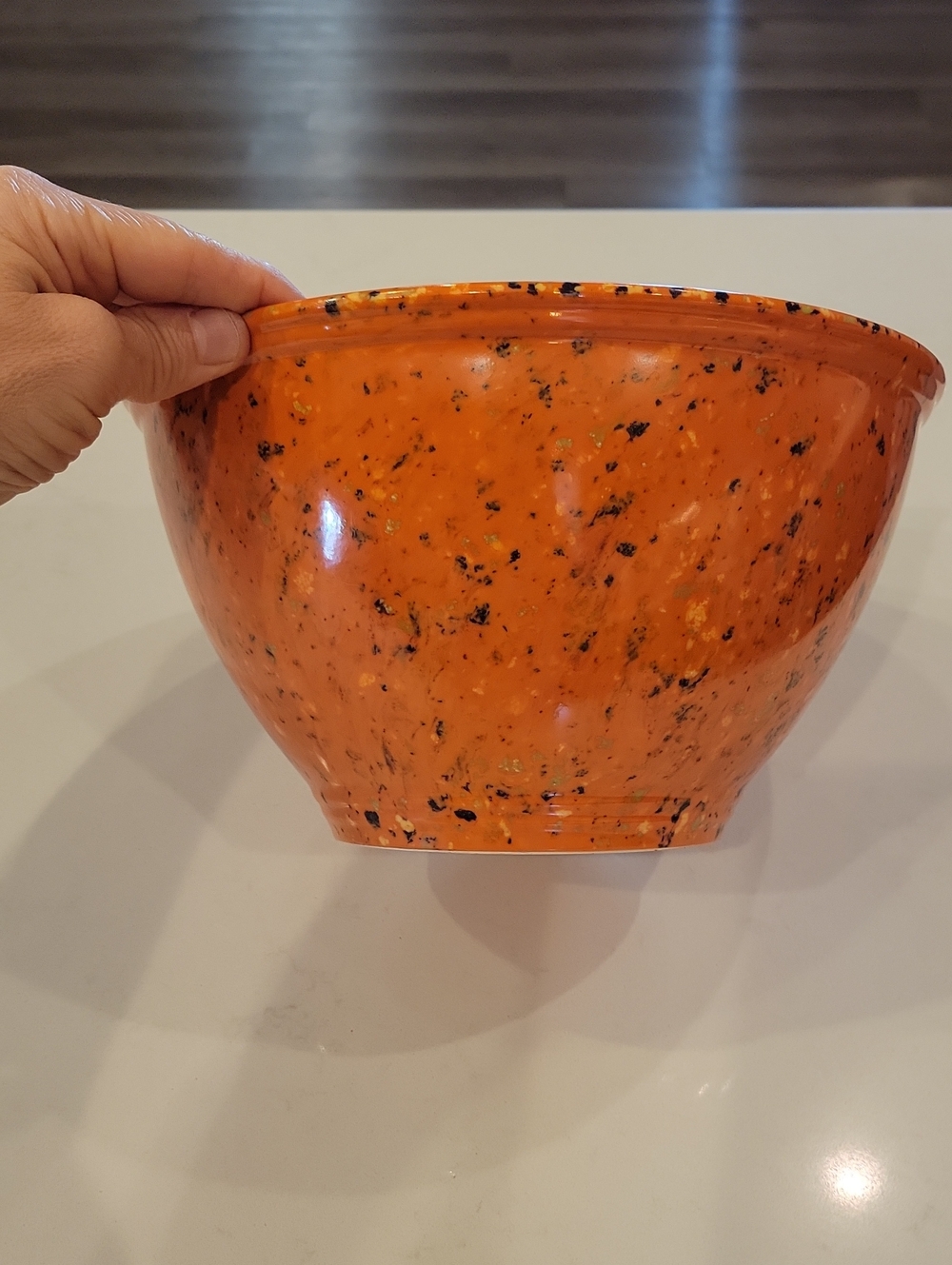 Vintage Confetti Orange Large Mixing/ Serving Bowl - Picture 2 of 5